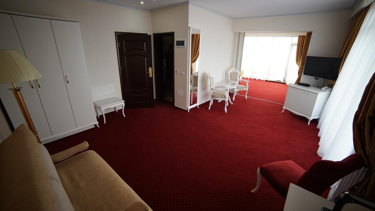 Msr Port Hotel 만갈리아 외부 사진