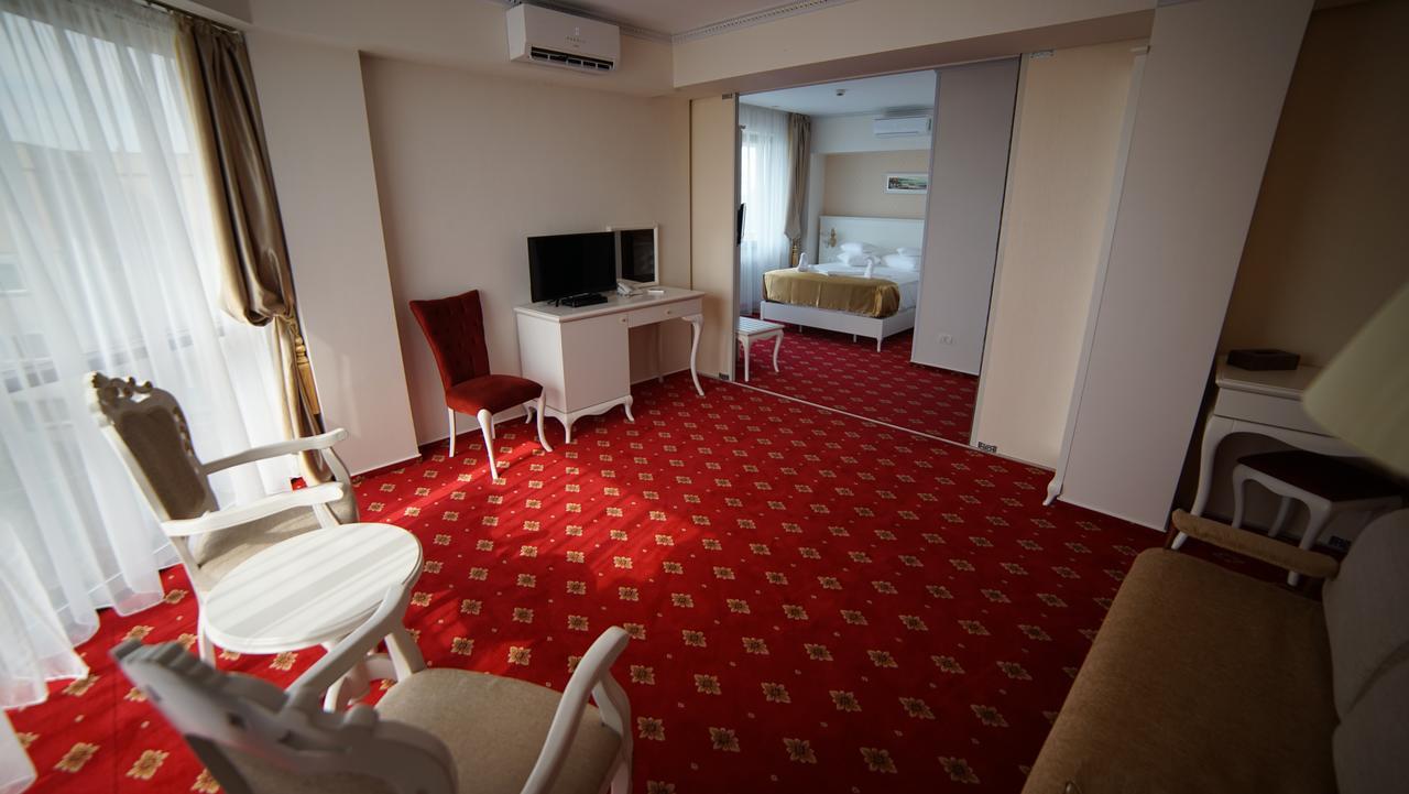 Msr Port Hotel 만갈리아 외부 사진