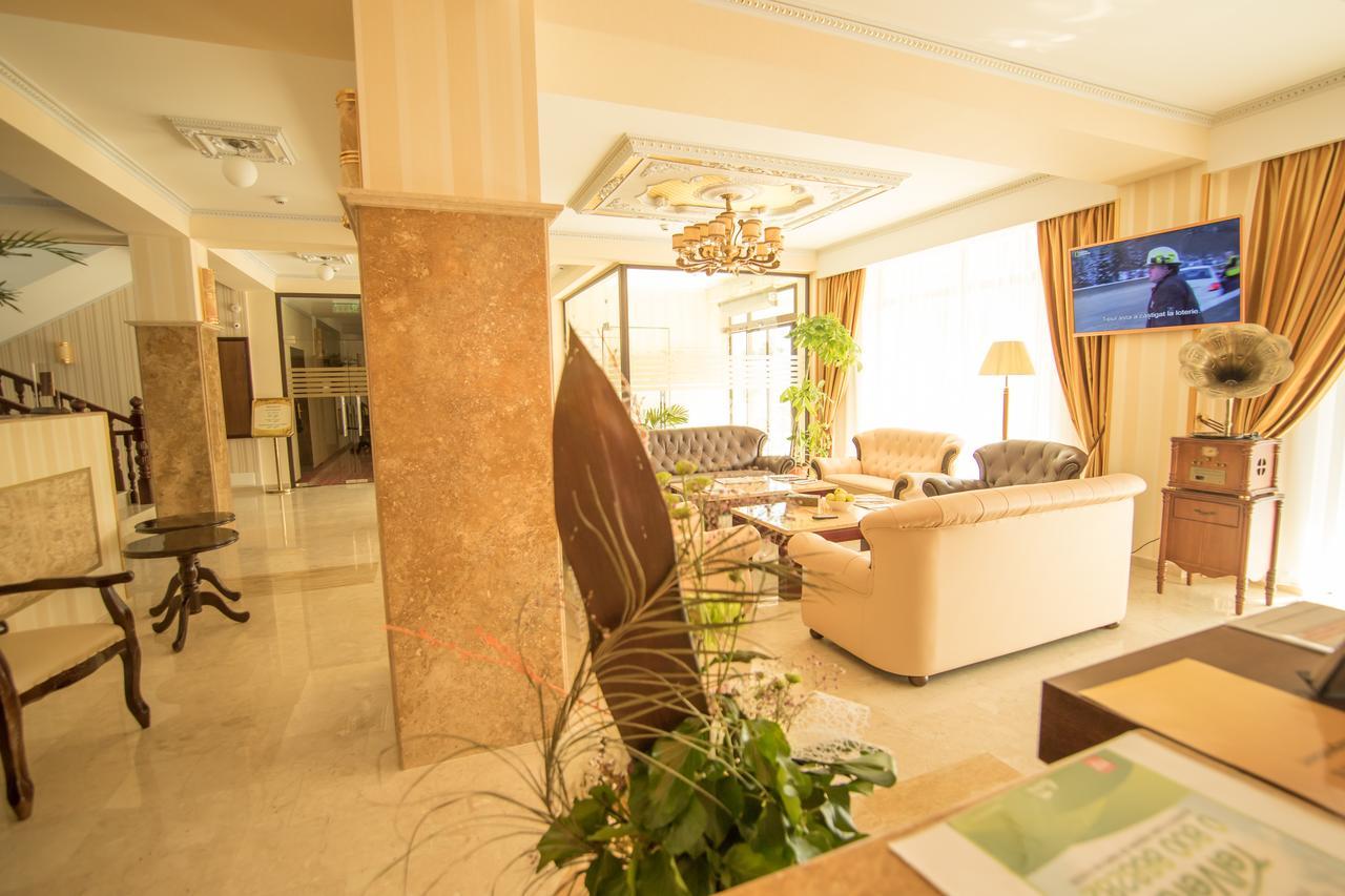 Msr Port Hotel 만갈리아 외부 사진