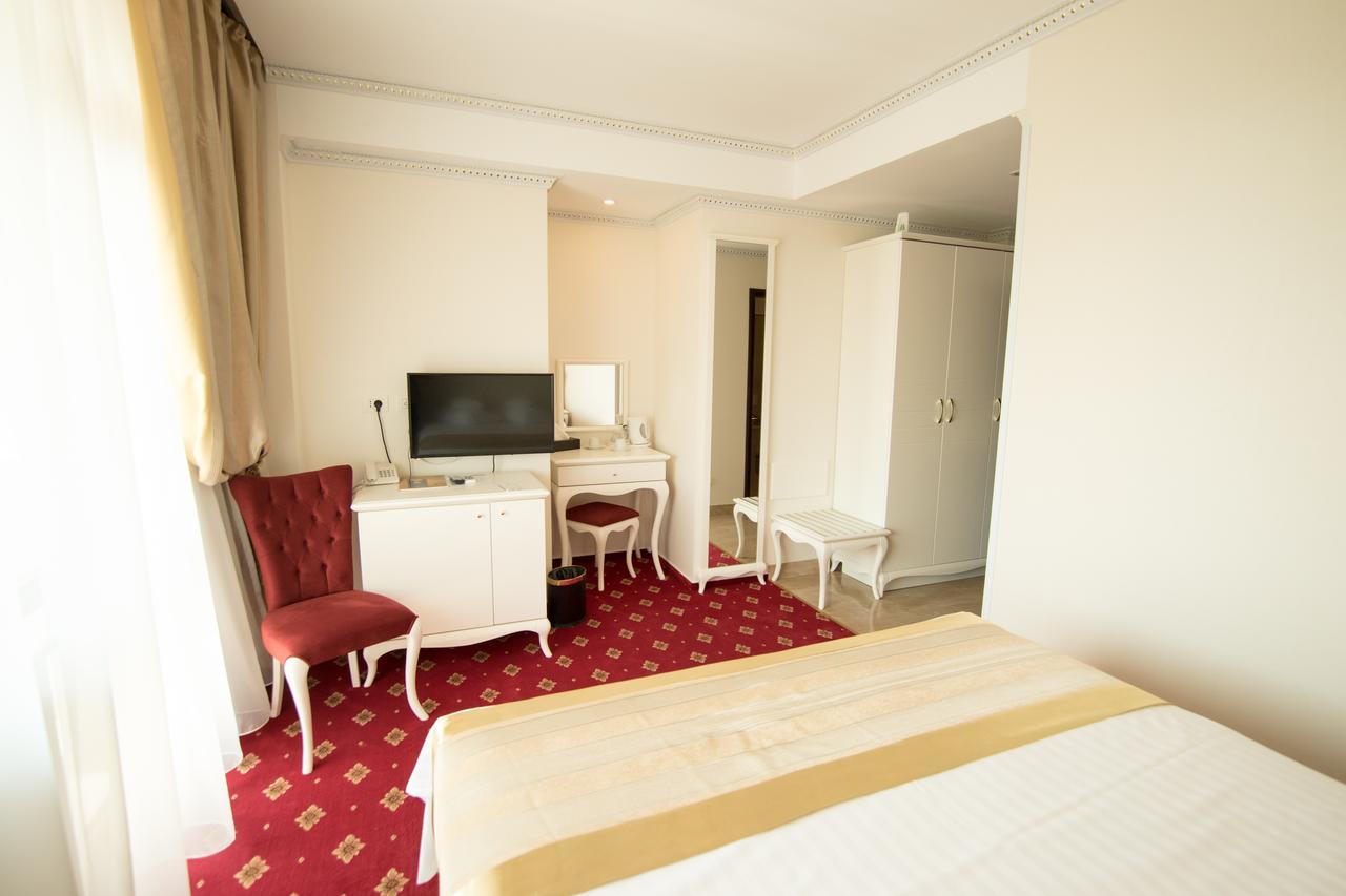 Msr Port Hotel 만갈리아 외부 사진