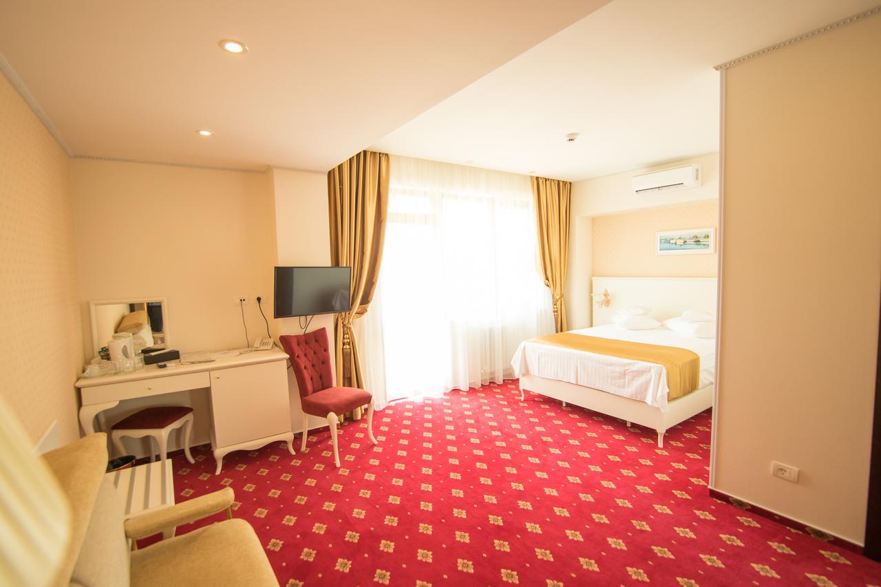 Msr Port Hotel 만갈리아 외부 사진